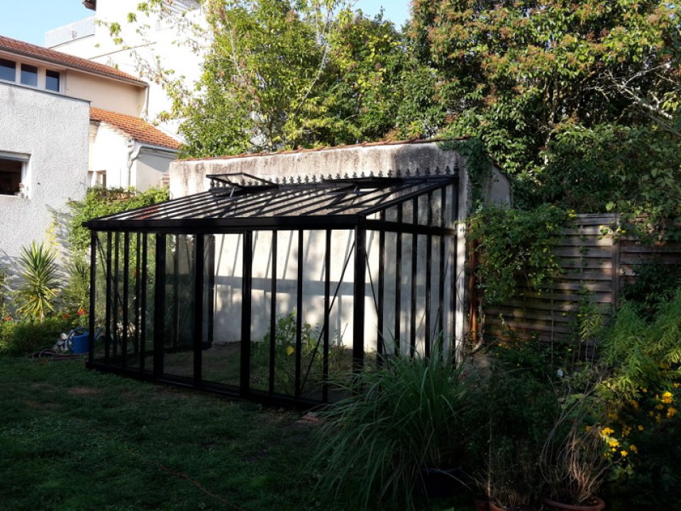 Montage d’une serre orangerie en forme de T au Plessis Grammoire (49) vue 3