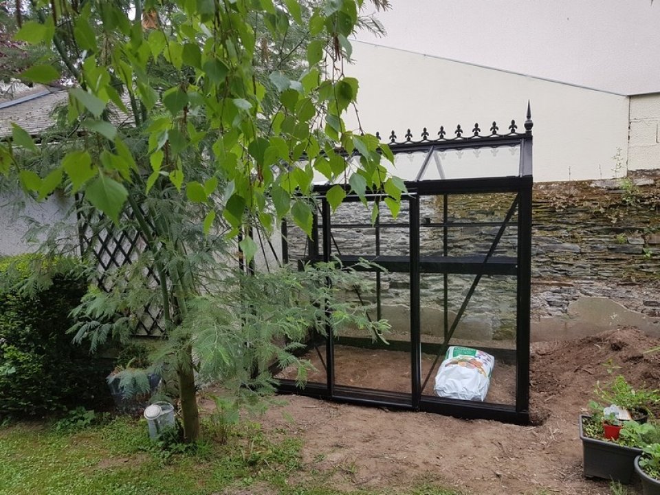 Installation d'une serre victorienne à Angers (49) vue 1