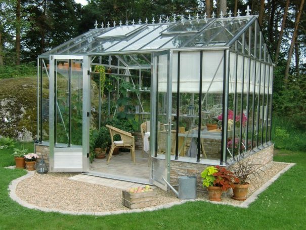 Serre de jardin classique autonome sur muret - Structure aluminium - Euro Gothic Alu (Vue 3)