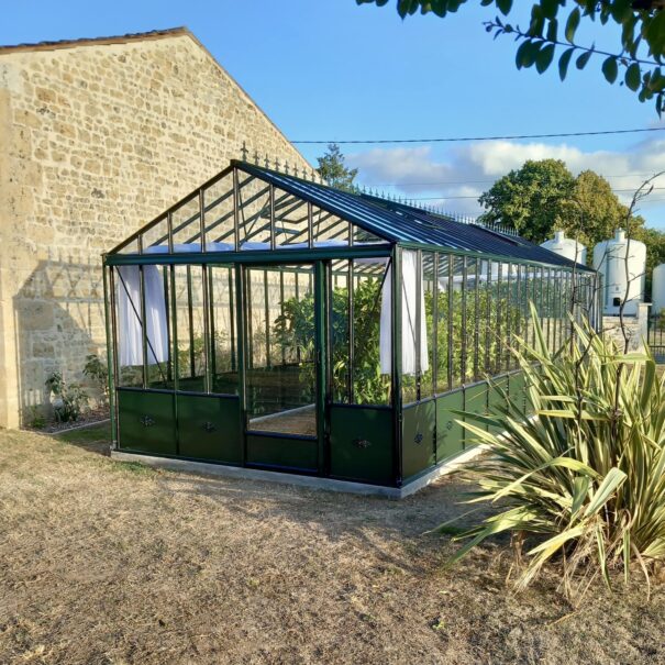 Serre de jardin victorienne autonome soubassement - Structure aluminium - Euro Maxi Retro Victorian (Vue 10)