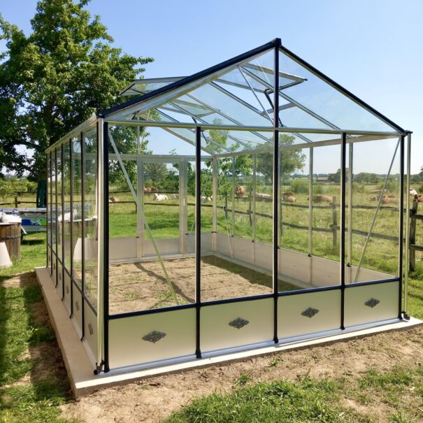 Serre de jardin victorienne autonome soubassement - Structure aluminium - Euro Maxi Retro Victorian (Vue 8)