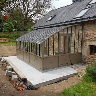 Installation d’une serre à l’ancienne adossé – Ploerdut  (56 – Morbihan)