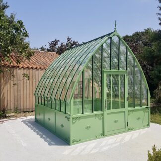 Serre à l'ancienne style fer forgé avec soubassement - Verre / Aluminium - Eugénie Soubassement (Vue 0)