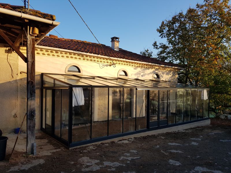 Réalisation d'une serre adossée - St Léon (31 – Haute-Garonne) vue 1