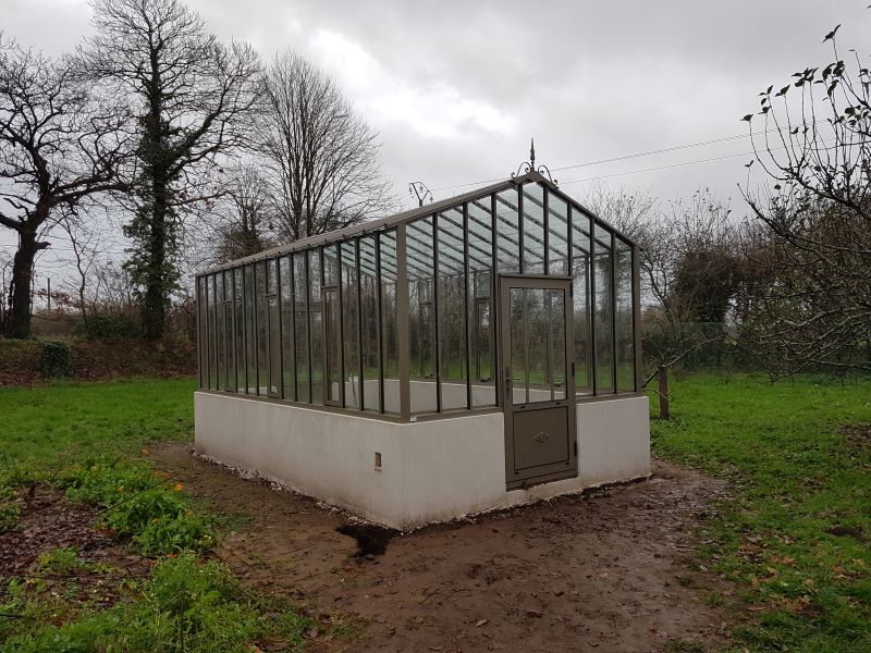 Installation d'une serre à l'ancienne - Ergue Gaberic (29 - Finistère) vue 2