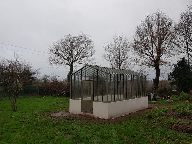 Installation d'une serre à l'ancienne - Ergue Gaberic (29 - Finistère) vue 1