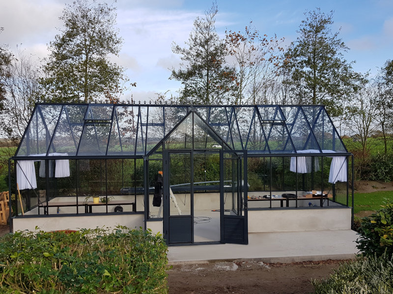 Installation d'une serre de culture pavillon - KERNOUES (29 – Finistère) vue 1