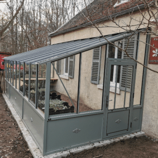 Serre à l'ancienne adossée - Structure aluminium - Hortense Soubassement (Vue 0)
