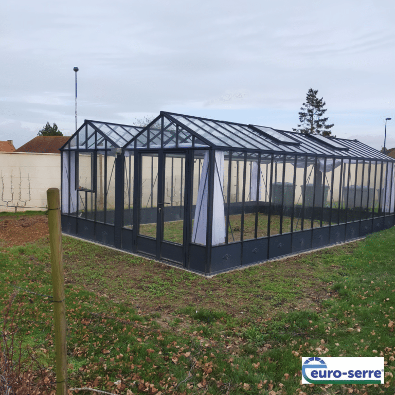 Réalisation d'une serre Victorienne avec Soubassement - St Aubin d'Arquenay (14 - Basse-Normandie)