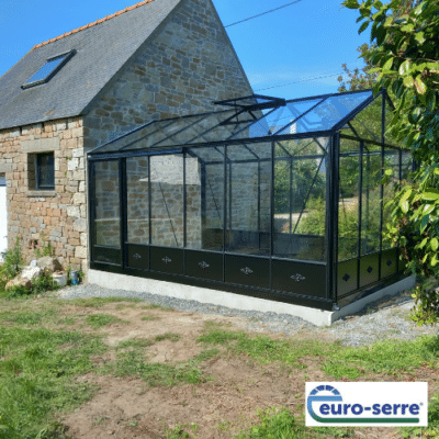 INSTALLATION D’UNE SERRE VICTORIENNE AUTONOME SOUBASSEMENT – TREBEURDEN (22 – CÔTES-D’ARMOR)