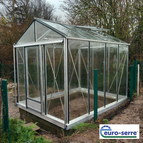 Conception d'une serre Euro Super Alu - Serre de culture grande surface - Structure aluminium - Marseille (13-BOUCHE-DU-RHÔNE) - à la Une