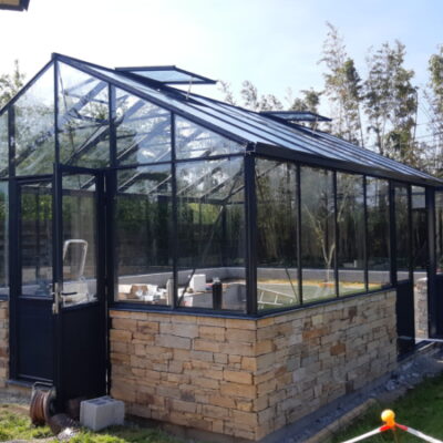 SERRE VICTORIENNE EURO GOTHIC EN VERRE – SAINT THURIAU – (56) MORBIHAN