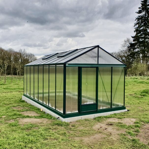 Serre gothique autonome en polycarbonate - Structure aluminium - Euro Maxi Victorian Polycarbonate (Vue 4)