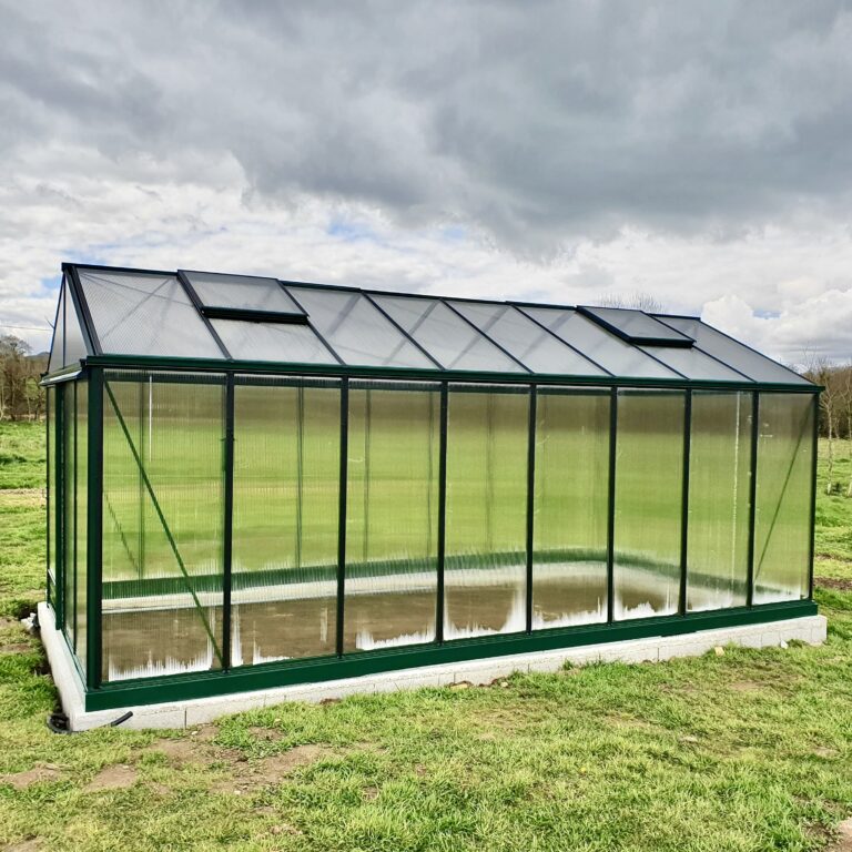 Serre gothique autonome en polycarbonate - Structure aluminium - Euro Maxi Victorian Polycarbonate (Vue 0)